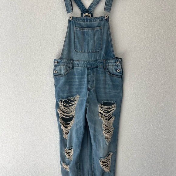 Brand new overalls 🔥 - Picture 2 of 11
